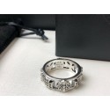 クロムハーツのピアス