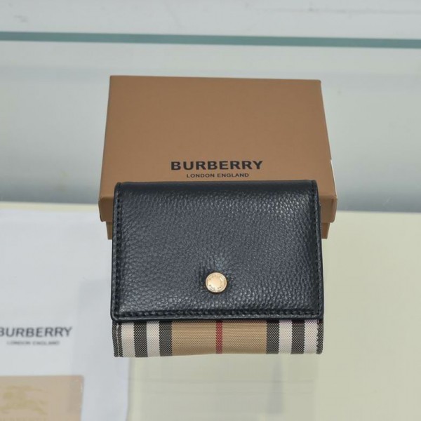 正規品 BURBERRY バーバリー 柄入り 高級レザーウォレット