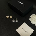 シャネルのピアス