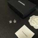 シャネルのピアス