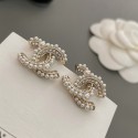 シャネルのピアス