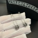 クロムハーツのピアス