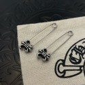 クロムハーツのピアス