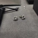 クロムハーツのピアス