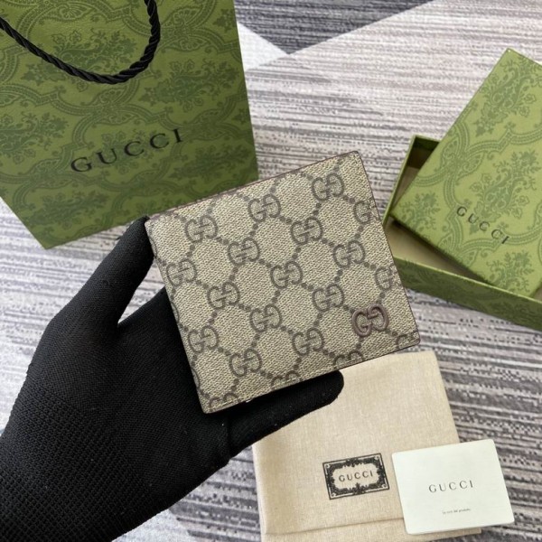 【正規美品】グッチGUCCI 財布 カードケース ポーチ