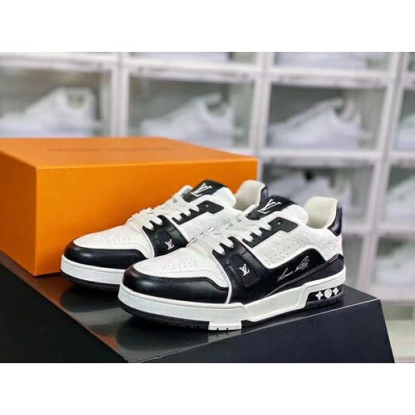 Louis Vuitton Trainer Sneaker